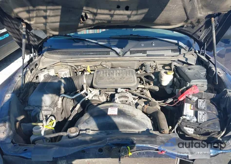 2006 Dodge Dakota Quad/St from USA, damaged, VIN 1D7HW28K06S602077